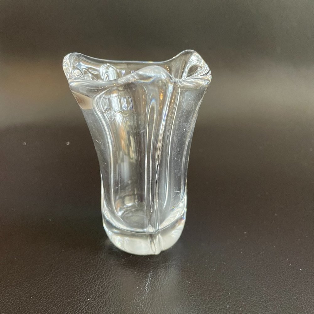Exquisite Vintage 60s signed Daum France small crystal vase - Rare